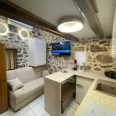 Sundays Holiday Apartments Chios Town Exterior photo